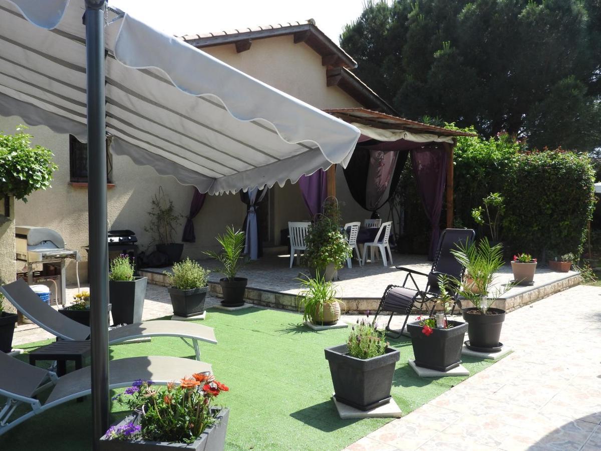 Appartement Mansarde Et Climatise 50 M2 Pompignan  المظهر الخارجي الصورة