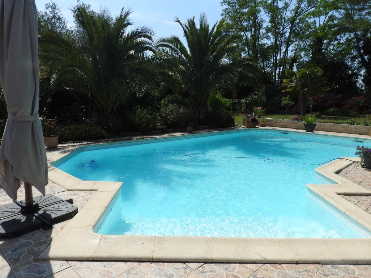 Appartement Mansarde Et Climatise 50 M2 Pompignan  المظهر الخارجي الصورة