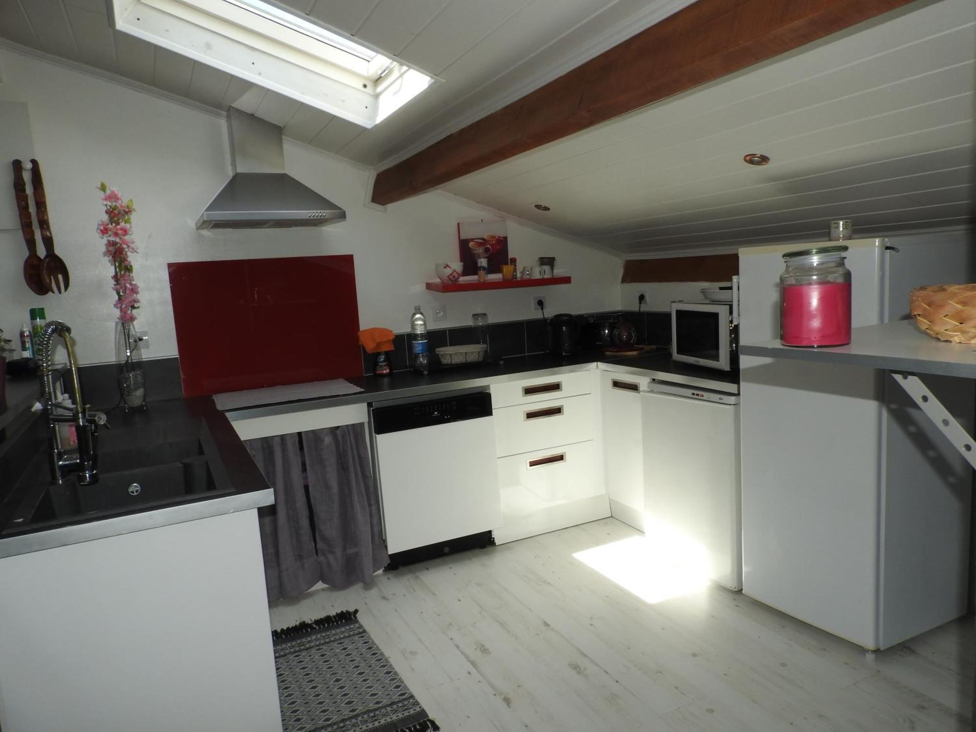Appartement Mansarde Et Climatise 50 M2 Pompignan  المظهر الخارجي الصورة